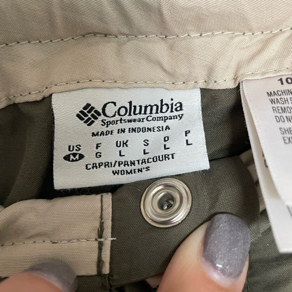 Columbia/ Women's Olive Green Drawstring Capris Crop Pants - Picture 9 of 13